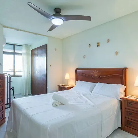 **acogedor Apartamento Centrico Con Vistas Al Mar** *