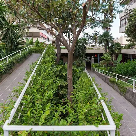 **acogedor Apartamento Centrico Con Vistas Al Mar** *
